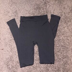 Women gray leggings
